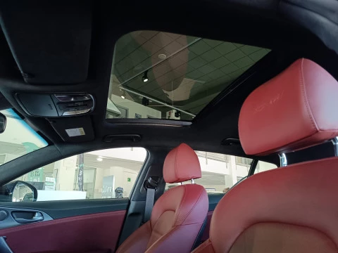Kia Stinger 2.2 CRDi 147kW (200CV) GT Line 4x2