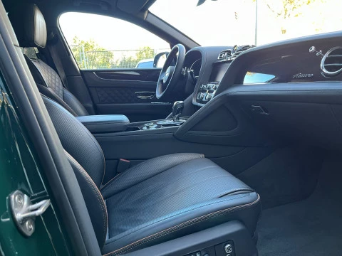 Bentley Bentayga 4WD Hybrid