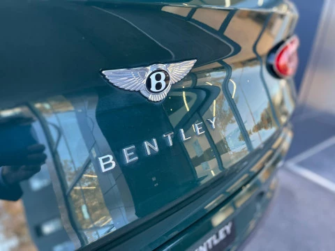 Bentley Bentayga 4WD Hybrid