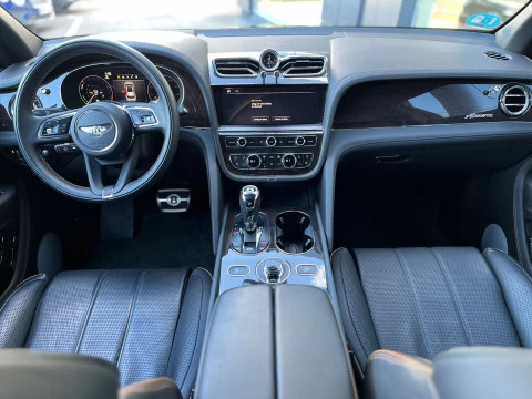 Bentley Bentayga 4WD Hybrid