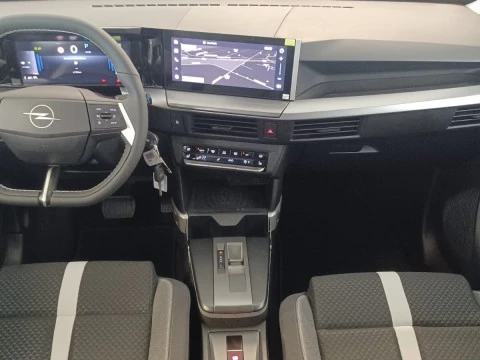 Opel Frontera 1.2T XHT Hybrid eDCT6 107kW GS