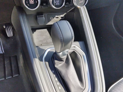 Renault Clio Techno full hybrid E-Tech 145 (103Kw)