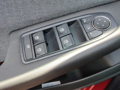 Renault Clio Techno full hybrid E-Tech 145 (103Kw)