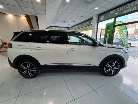 Peugeot 5008 GT BlueHDi 130 EAT8
