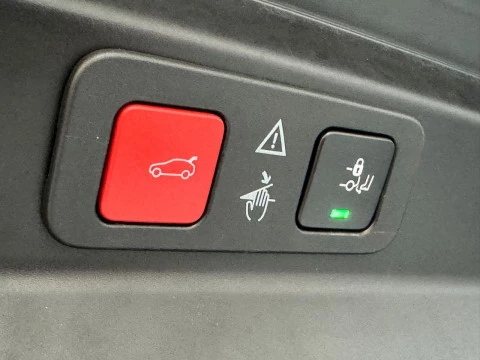 Peugeot 5008 GT BlueHDi 130 EAT8