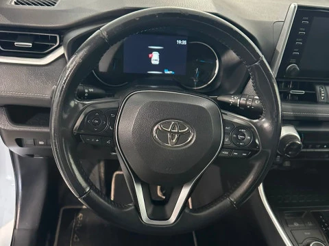 Toyota Rav4 Hybrid 220H 4x4 Advance