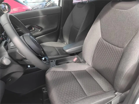 Toyota Yaris Cross 130H Active