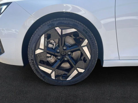 Opel Astra PHEV 1.6T Plug-in Hybrid 165kW/225CV GSe eDCT