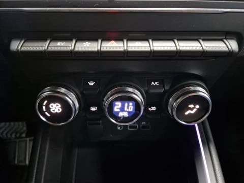 Renault Clio Techno E-Tech full hybrid 145 (103kw)