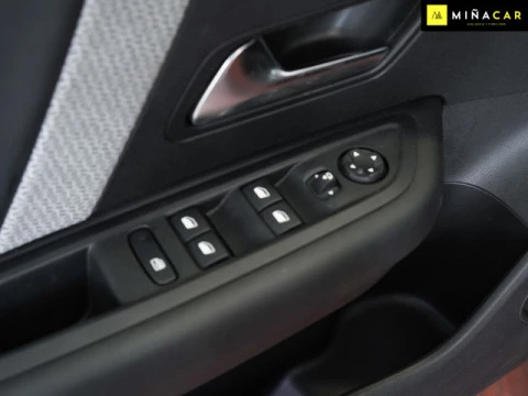 Citroën C4 BlueHDi 130 S&S Shine EAT8 96 kW (130 CV)