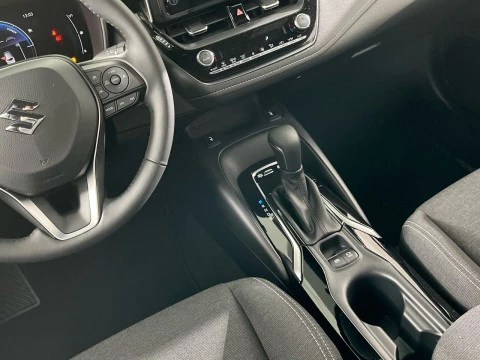 Suzuki Swace 1.8 GLE Hybrid