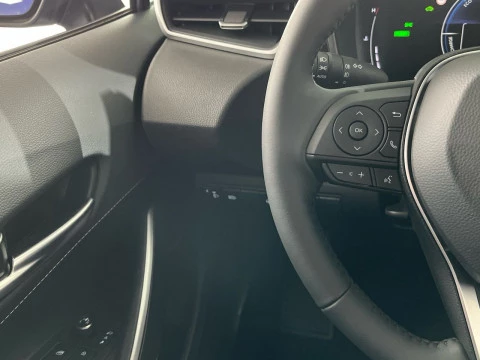 Suzuki Swace 1.8 GLE Hybrid