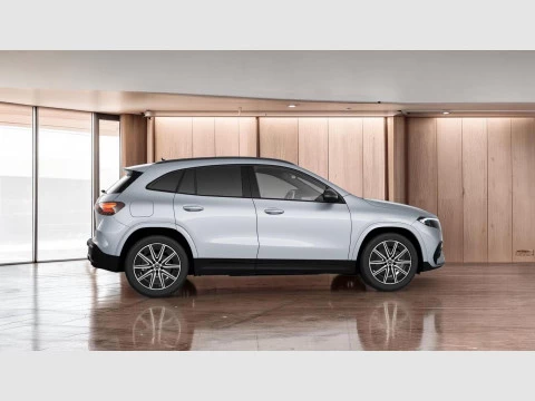 Mercedes-Benz EQA  250+