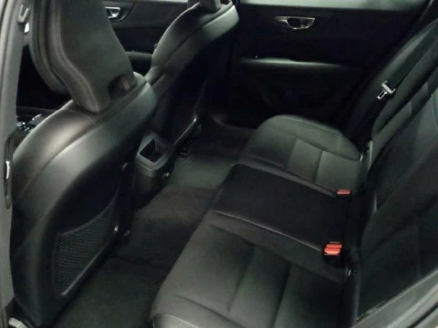 Volvo V60 Cross Country familiar 2.0 D4 AUTO AWD 5P