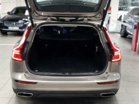 Volvo V60 Cross Country familiar 2.0 D4 AUTO AWD 5P