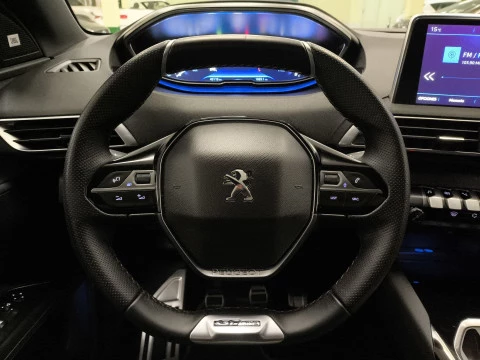 Peugeot 3008 PureTech 130 SANDS GT Line EAT8 96 kW (130 CV)