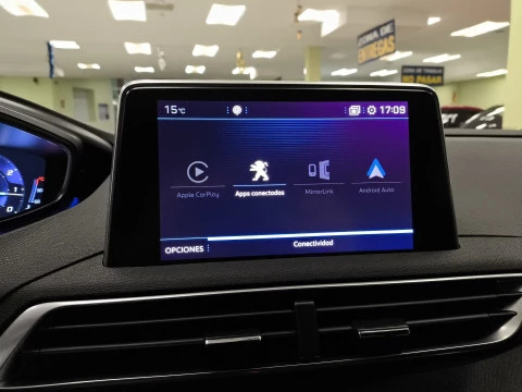 Peugeot 3008 PureTech 130 SANDS GT Line EAT8 96 kW (130 CV)