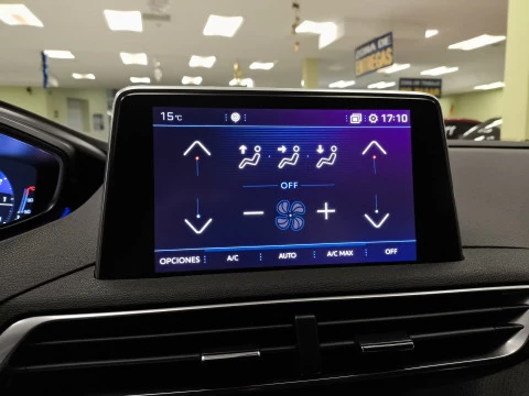 Peugeot 3008 PureTech 130 SANDS GT Line EAT8 96 kW (130 CV)