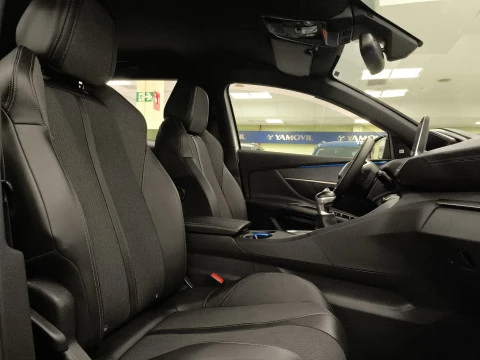 Peugeot 3008 PureTech 130 SANDS GT Line EAT8 96 kW (130 CV)