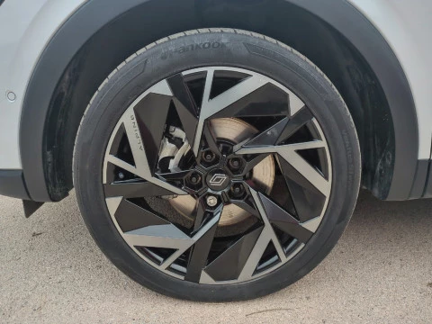 Renault Arkana Esprit Alpine E-TECH full hybrid 105kW