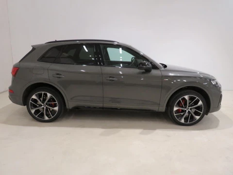 Audi Q5 Black line 40 TDI quattro-ultra 150 kW (204 CV) S tronic