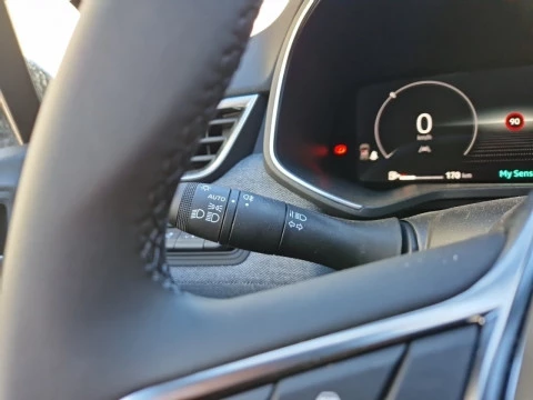 Renault Clio techno Eco-G 100cv (74kW)