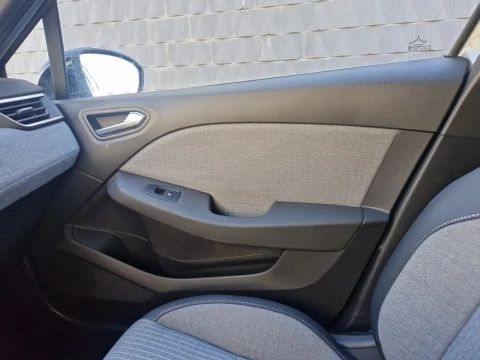 Renault Clio techno Eco-G 100cv (74kW)