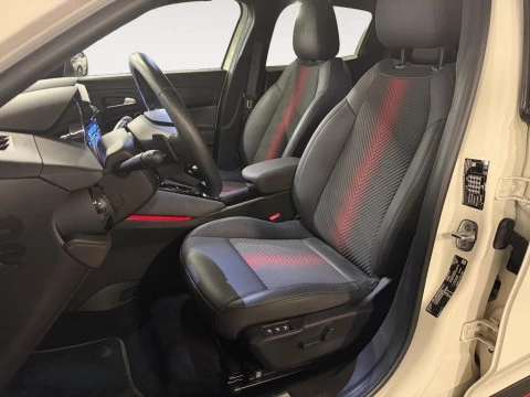 Alfa Romeo Junior Ibrida Speciale 100kW (136CV)