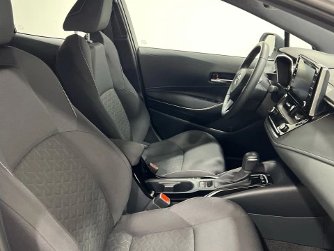 Toyota Corolla 1.8 125H ACTIVE TECH E-CVT