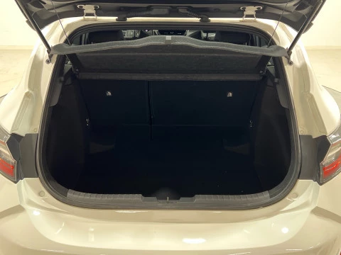 Toyota Corolla 1.8 125H ACTIVE TECH E-CVT