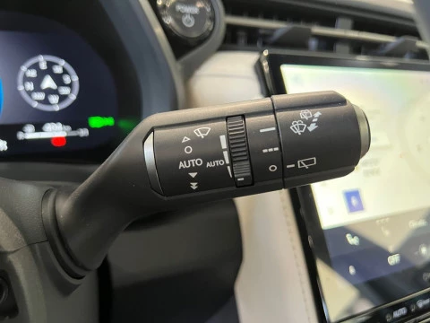 Lexus LBX 1.5 136cv HEV Elegant+