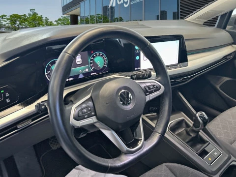 Volkswagen Golf Life 2.0 TDI 85kW (115CV)