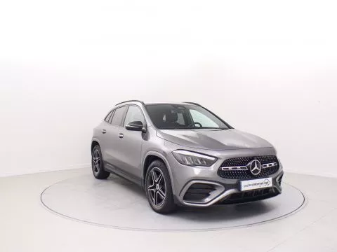 Mercedes-Benz GLA 2.0 GLA 200 D DCT 150 5P
