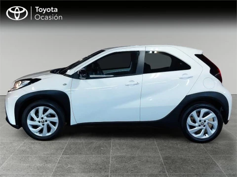 Toyota Aygo X Cross Play MT