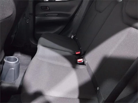 Toyota Aygo X Cross Play MT