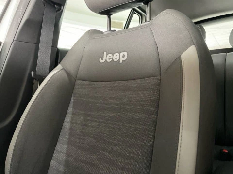 Jeep Avenger 1.2 G 74kW (100CV) Longitude