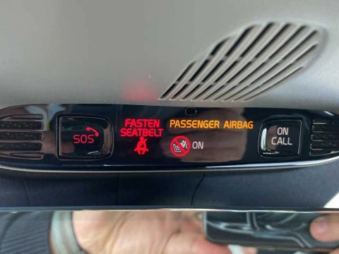 Volvo XC60 2.0 D4 MOMENTUM AUTO 5P