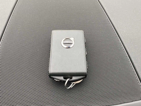 Volvo XC60 2.0 D4 MOMENTUM AUTO 5P