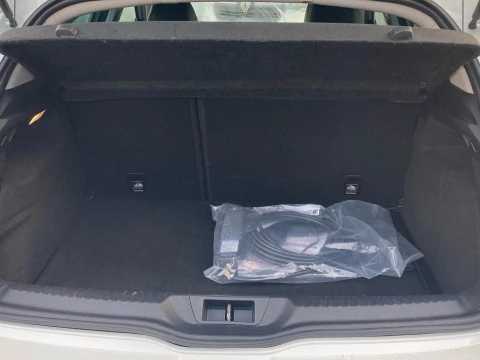 Renault Megane  E-TECH Zen 117kW