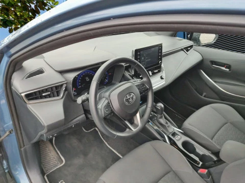 Toyota Corolla 1.8 125H ACTIVE TECH E-CVT