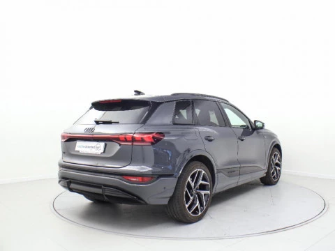 Audi Q6 e-tron BEV 100KWH BLACK LINE PERFORMANCE AUTO 326 5P