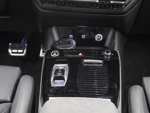 Audi Q6 e-tron BEV 100KWH BLACK LINE PERFORMANCE AUTO 326 5P