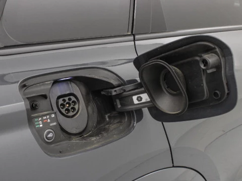 Audi Q6 e-tron BEV 100KWH BLACK LINE PERFORMANCE AUTO 326 5P