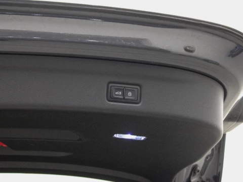 Audi Q6 e-tron BEV 100KWH BLACK LINE PERFORMANCE AUTO 326 5P