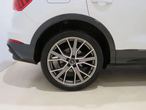 Audi Q3 Black line 35 TDI 110 kW (150 CV) S tronic