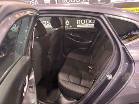 Hyundai i30 1.6 CRDI 100kW (136CV) Tecno Fastback