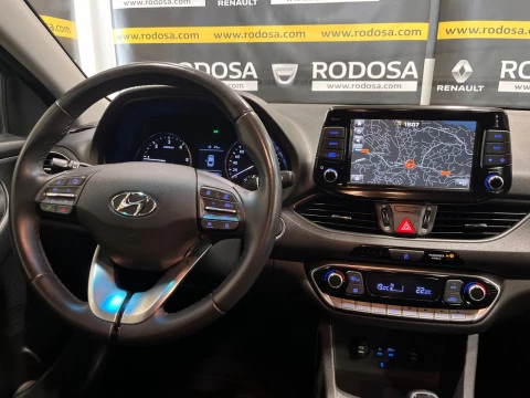 Hyundai i30 1.6 CRDI 100kW (136CV) Tecno Fastback