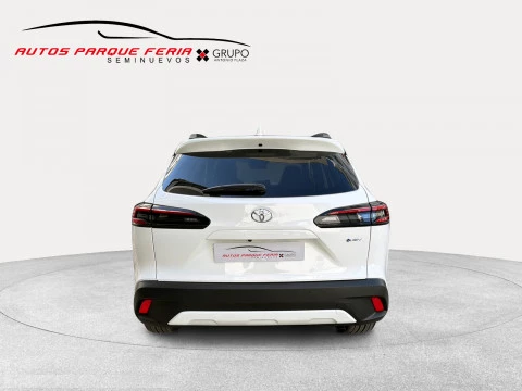 Toyota Corolla Cross Style Hybrid 200