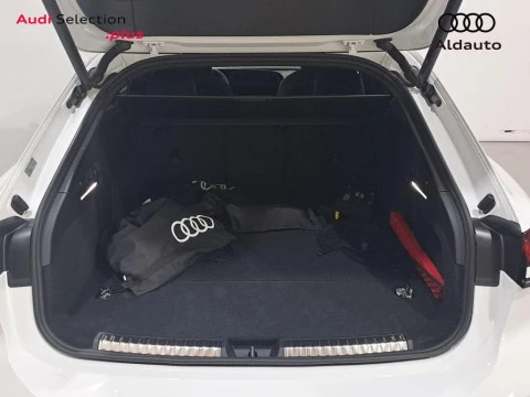 Audi A6 e-hybrid Black Line quattro 220 kW (299 CV)