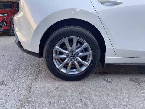 Mazda3 2.5L E-SKY G MHEV 103kW Prime-line